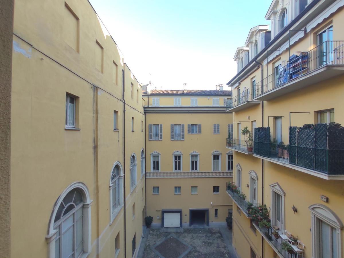 Castello Suite ตูริน ภายนอก รูปภาพ