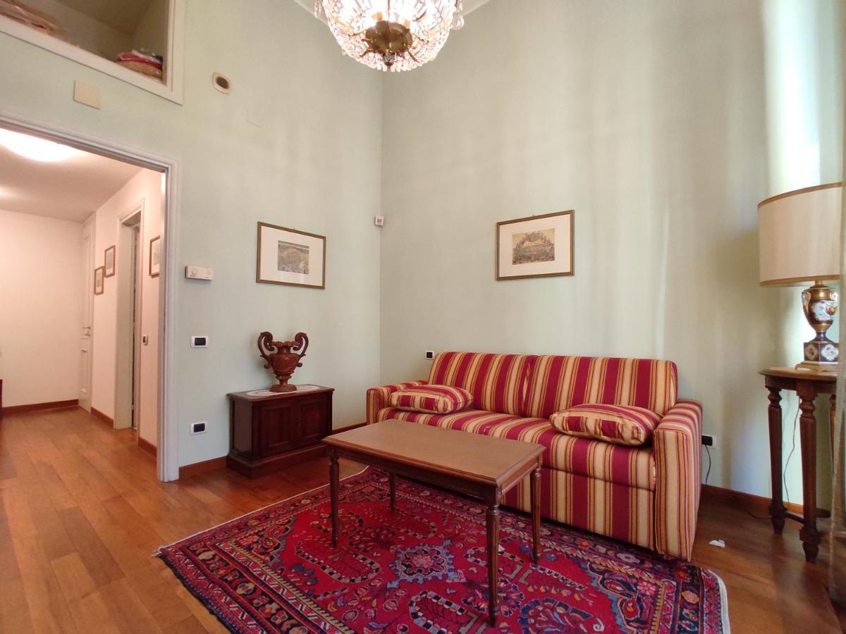 Castello Suite ตูริน ภายนอก รูปภาพ