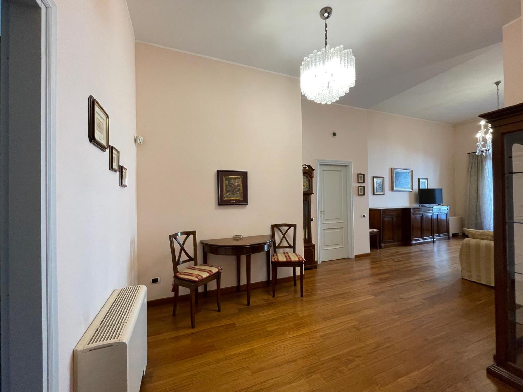 Castello Suite ตูริน ภายนอก รูปภาพ