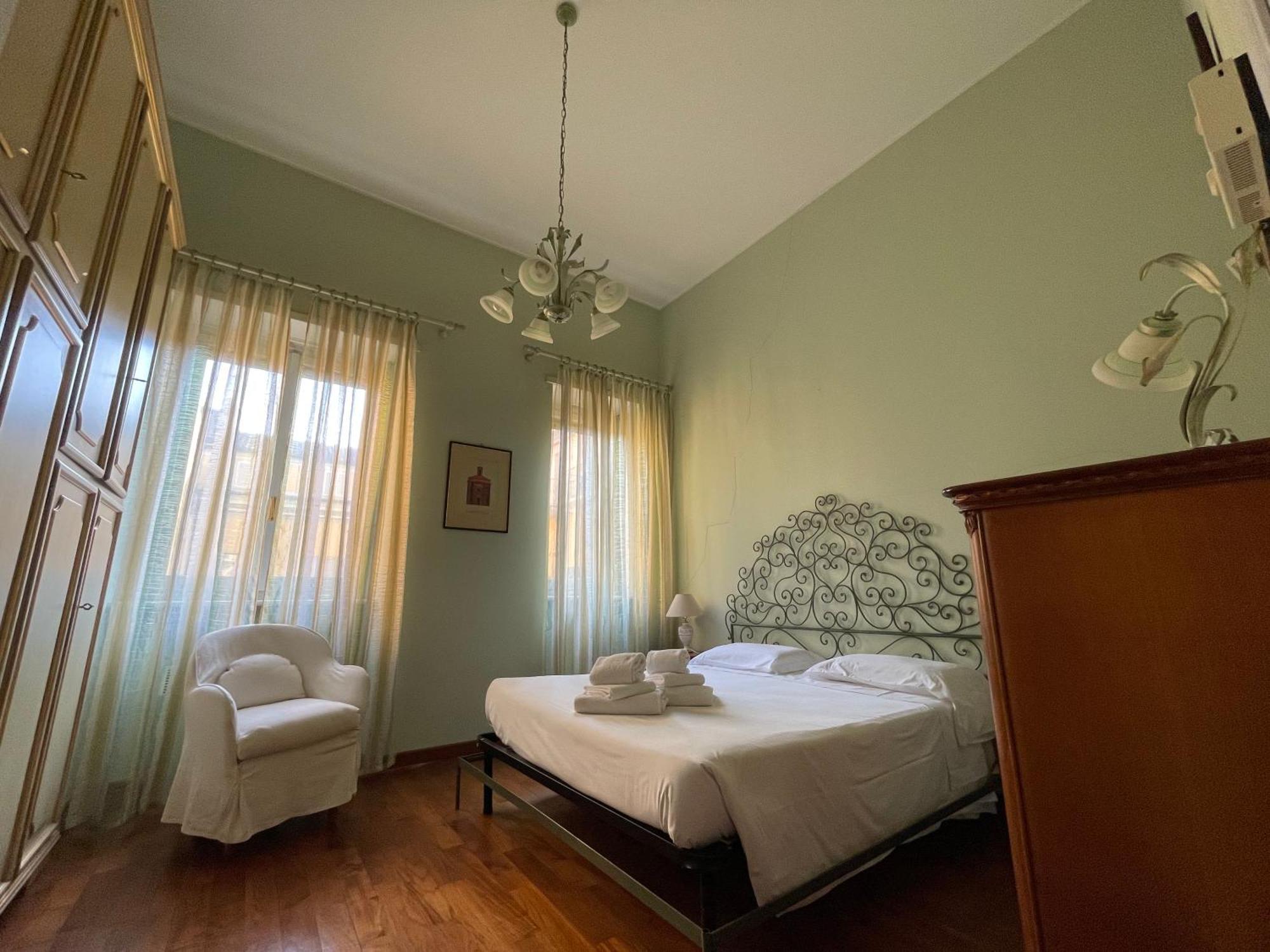 Castello Suite ตูริน ภายนอก รูปภาพ