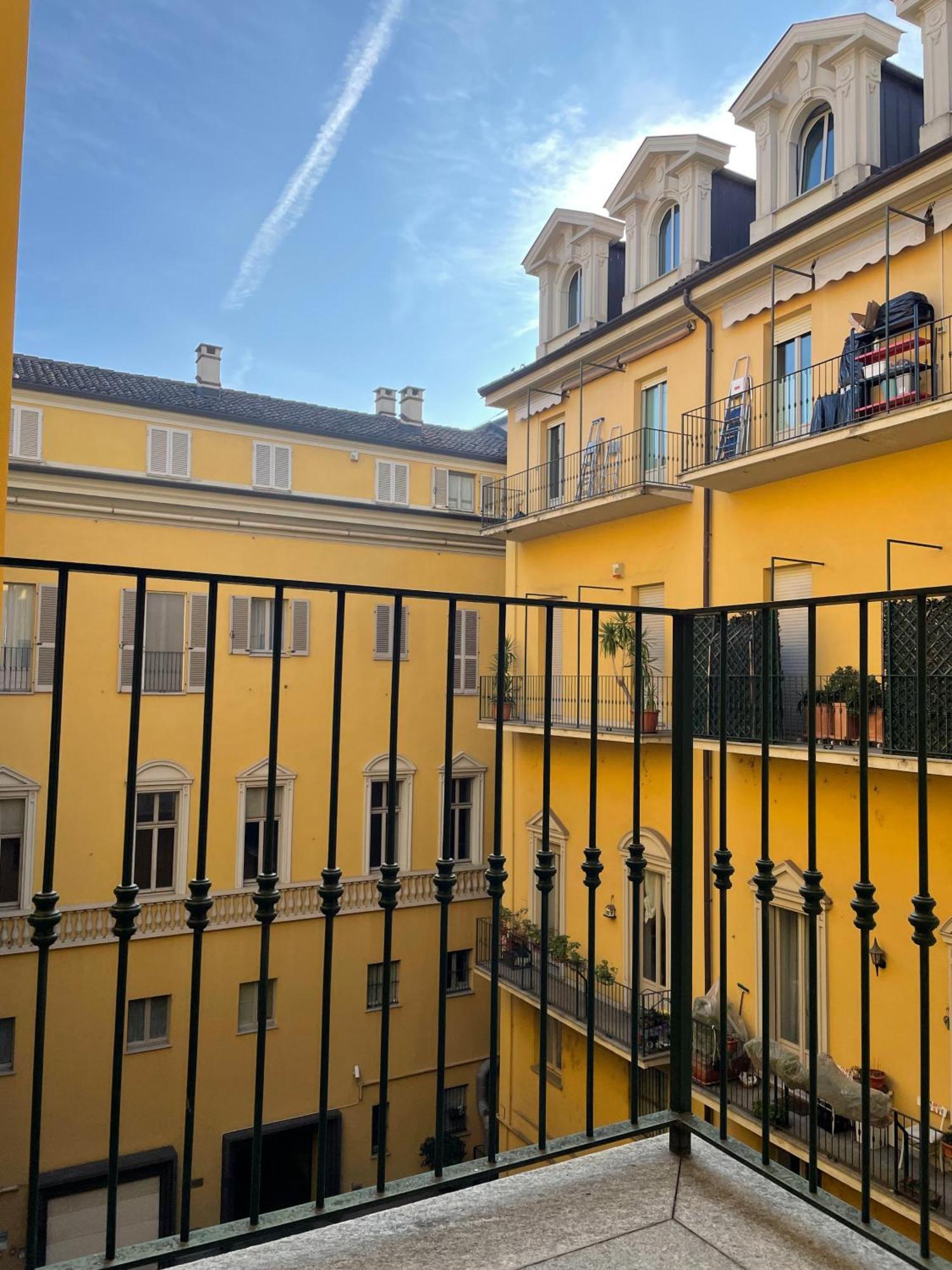 Castello Suite ตูริน ภายนอก รูปภาพ